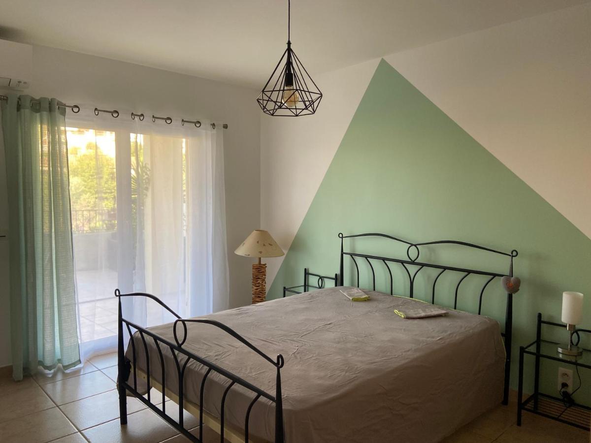 Tres Bel Appartement Entier Proche De La Mer 2 Chambres 1 Salon Vallauris Zewnętrze zdjęcie