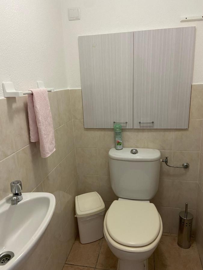 Tres Bel Appartement Entier Proche De La Mer 2 Chambres 1 Salon Vallauris Zewnętrze zdjęcie
